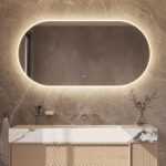 Deze ovale design spiegel van 140x70 cm is van alle gemakken voorzien, zoals: geïntegreerde directe + indirecte verlichting, spiegelverwarming, instelbare lichtkleur en een dimfunctie