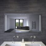 Spiegel op maat gemaakt met 1,5 cm brede lichtbalken