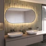 De geïntegreerde spiegelverwarming schakelt automatisch mee met de verlichting en voorkomt dat de spiegel beslaat na bv het douchen, handig!