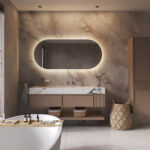 Deze fraai afgewerkte ovale spiegel is 160 cm breed, 70 cm hoog en slechts 3 cm diep